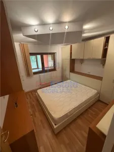Rond Vechi - Nicolina Apartament 2 camere decomandat - Iasi