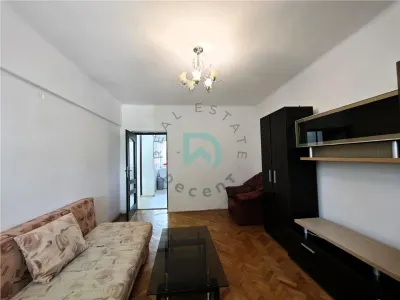 Închiriez 2 camere, Brasovul vechi - foto 5