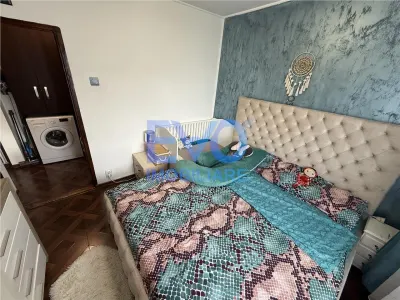 APARTAMENT DE VANZARE CU 2 CAMERE, MOBILAT SI UTILAT, ZIMBRU - foto 2