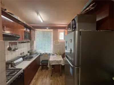 Etaj I | Apartament cu 3 camere | Botizului - foto 8