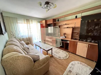Apartament decomandat cu 3 camere 2 balcoane si pivnita in Valea Aurie - Sibiu