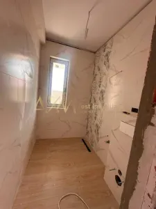 Vanzare 1/2 duplex 3 camere Giroc - foto 5