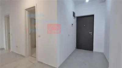 Revanzare, fara TVA: Apartament 3 camere, bloc nou, zona semicentrala - foto 14