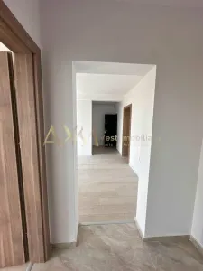 Vanzare apartament 3 camere Giroc - foto 3