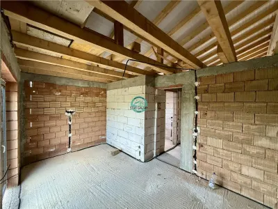 Case tip duplex de vanzare, 101 mp utili, 230 mp teren, in Corunca - foto 4