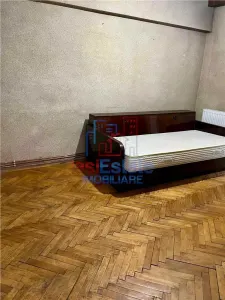 Ocazie - Apartament 3 camere zona Targu Cucu - foto 6