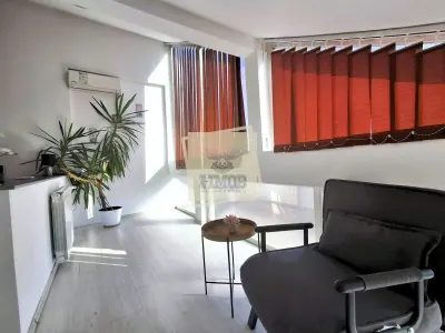 Apartament modern 3 camere 2 bai si balcon zona Mihai Viteazu - foto 4