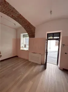 SAD - ultracentral - centrala proprie - toate utilitățile - 35 mp - Timisoara