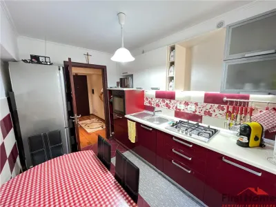 Apartament 3 cam, etaj 1, Brailei, renovat, mobilat si utilat modern - Focsani