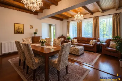 Casa solida,farmec autentic,echipata,garaj incalzit,pod,curte relaxanta,Santana de Mure - foto 14