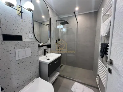 Apartament cu 2 camere zona ultracentrala - foto 6