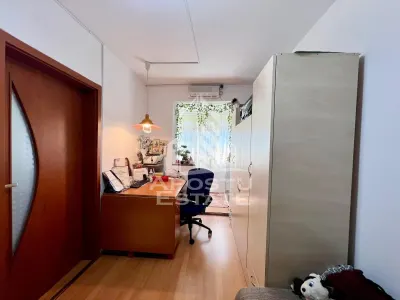 Apartament cu 2 camere de vanzare, etaj intermediar, zona Dacia - foto 12