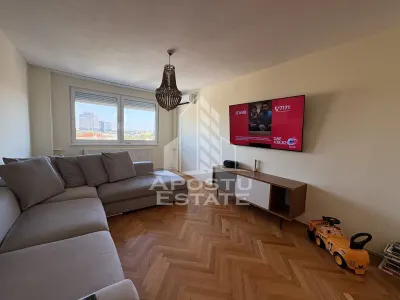 Apartament 3 camere 2 bai, etaj intermediar langa Punctele Cardinale - foto 4