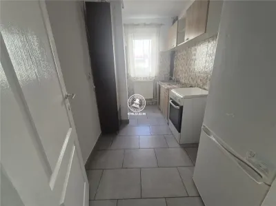 Apartament 3 camere de vanzare zona Dacia - foto 6