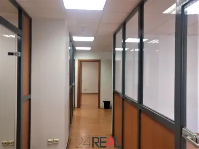 Inchiriere spatii de birouri - foto 11