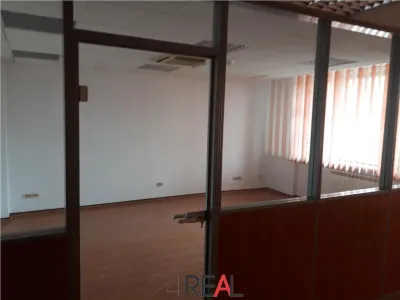 Inchiriere spatii de birouri - foto 8
