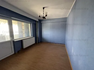 3 camere, Confort 1 Decomandat, etaj intermediar in bloc cu lift, Viziru 3 - foto 7