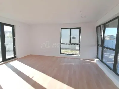 Casa- Vila -  soseaua Bucuresti - Magurele -Carrefour(fosta Cora)-  240 mp teren - 230000E-  tva inclus - COMISION 0! - foto 5