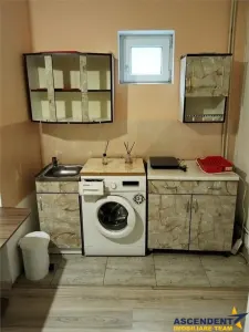 Garsoniera in vila, baie si bucatarie proprie, acces aproape independent, finisaje noi, investitie sau locuinta personala. - foto 21