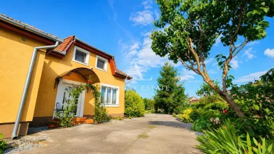 Antony Estate | Grandezza | Casa de Vanzare, Santandrei, Oradea - Santandrei