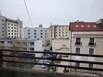 Apartament mobilat si utilat lux, situat ultracentral in Ploiesti de inchiriat - foto 8