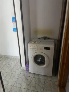 Apartament 3 camere Focsani  ,zona strada Bucegi - Policlinica 2,   etaj 1/3 , 2 bai , decomandat , imbunatatit - foto 17