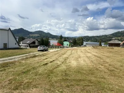 Teren intravilan, iesire Lac - Colibita