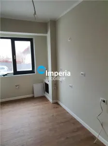 Apartament de vanzare,2 camere ,curte in proprietate, bloc nou,zona rond Pacurari - foto 3