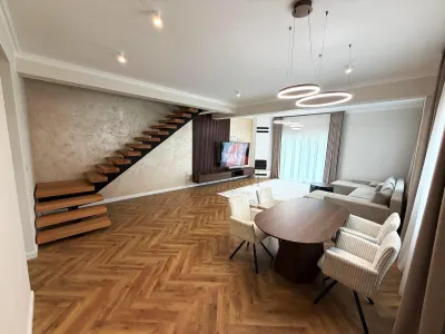 DUMBRAVITA - CENTRAL - DUPLEX - 4 CAMERE - 3 BAI - INCALZIRE PARDOSEALA - CLIMA - SEMINEU - Dumbravita