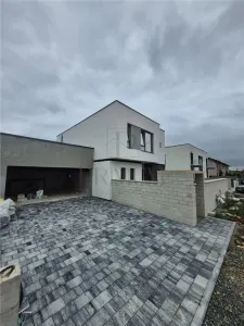 CASA INDIVIDUALA - GARAJ - MOSNITA NOUA - PROIECT DEOSEBIT - Mosnita Noua