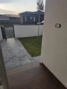 Duplex pe parter - 2 dormitoare - 2 bai - zona in dezvoltare - foto 12