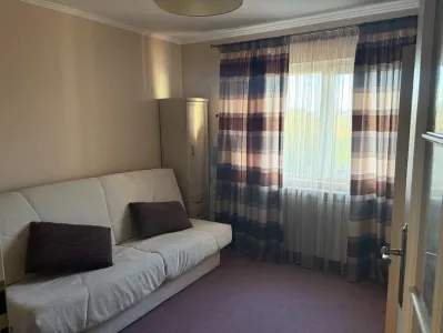 Apartament cochet cu 3 camere la etaj 1, in cartierul Scriitorilor, Brasov - foto 4