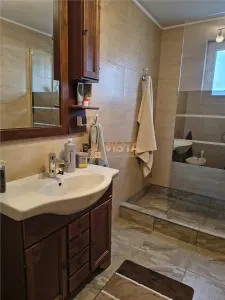 Casa individuala cu teren, Sacele, zona Cernatu - foto 23