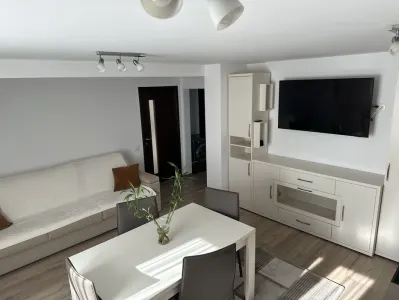 Apartament cu 2 camere, spatios, decomandat, in zona Scriitorilor - foto 2