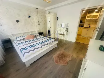 Apartament + garsoniera de vanzare in Sibiu - pretabile inchiriere in regim hotelier, zona Centrala - foto 2