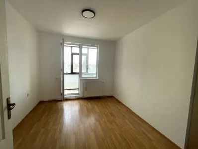 3 camere decomandat | 60 mp + logie | Etaj intermediar | Calea Bucuresti - foto 3