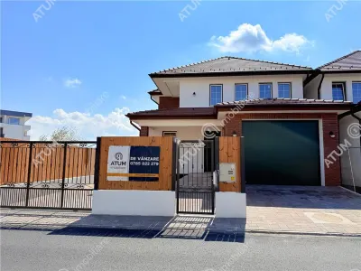 Casa individuala de vanzare 5 camere 172 mp utili si garaj in Selimbar zona Lidl - foto 2