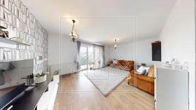 Ap. 3 camere, terasa de 12 mp, decomandat, 74 mp utili, pret bun - foto 2