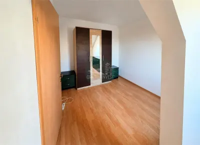 Apartament 3 camere balcon zona Vasile Aaron - foto 7