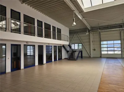 Showroom Auto Complet Echipat  - 1850 mp - Soseaua Alba Iulia - foto 6