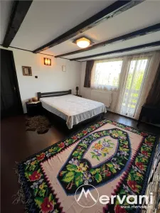 Vila cu 6 camere de vanzare in Brebu - foto 22