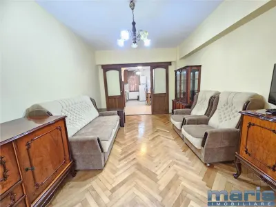 Inchiriere apartament 3 camere Tudor cu 2 bai amenajat. - foto 2