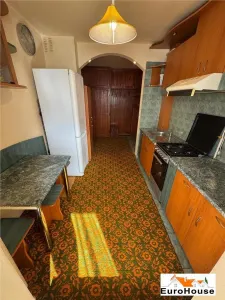 Apartament cu 2 camere de inchiriat in Alba Iulia Cetate Mercur - foto 2