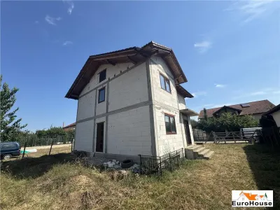 Casa de vanzare in Alba Iulia zona Ampoi 3 - foto 4