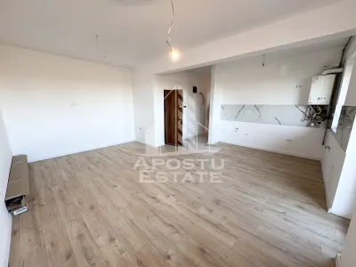 Apartamente cu 3 camere, disponibile imediat, gradina de 45 mp. - foto 2