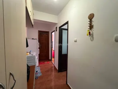 Lugoj, Ap. 1 Cam., 41 Mp.,  Et. 3, Strada Cernei, Langa Liceul Aurel Vlaicu - foto 19