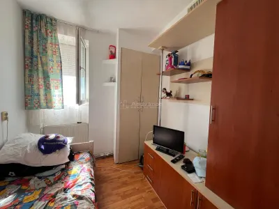 Lugoj, Ap. 1 Cam., 41 Mp.,  Et. 3, Strada Cernei, Langa Liceul Aurel Vlaicu - foto 5