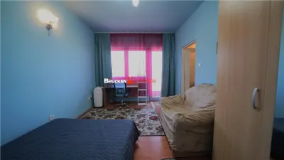 Apartament cu terasa, curte si parcare, intr-o zona linistita de case - foto 6