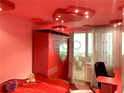 RECO Apartament 3 camere tip A, decomandat Oradea. - foto 4