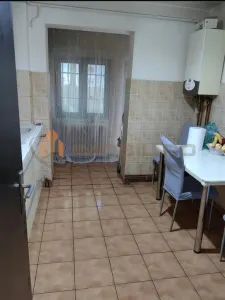 Apartament 3 camere Podu de Piatra - foto 8